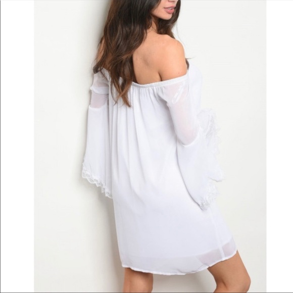 5/$25 Golden threads women’s dress white - Picture 2 of 3